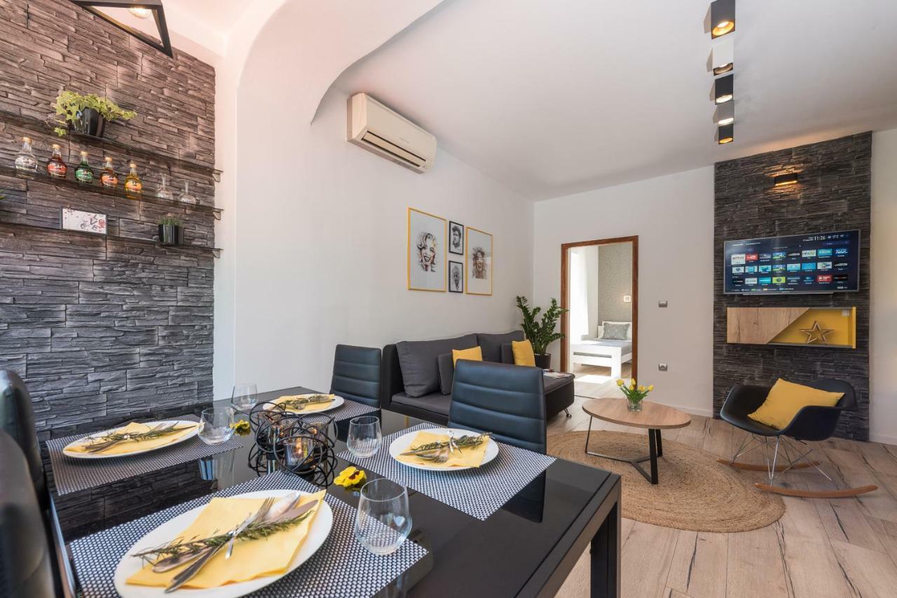 Portos Apartment Zadar Exterior photo